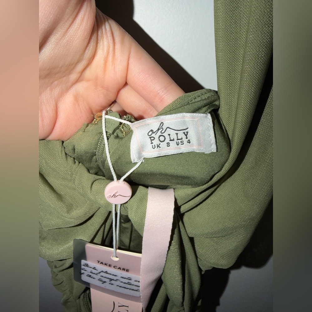 Oh Polly - Beyza Dress in Olive - Picture 6 of 10